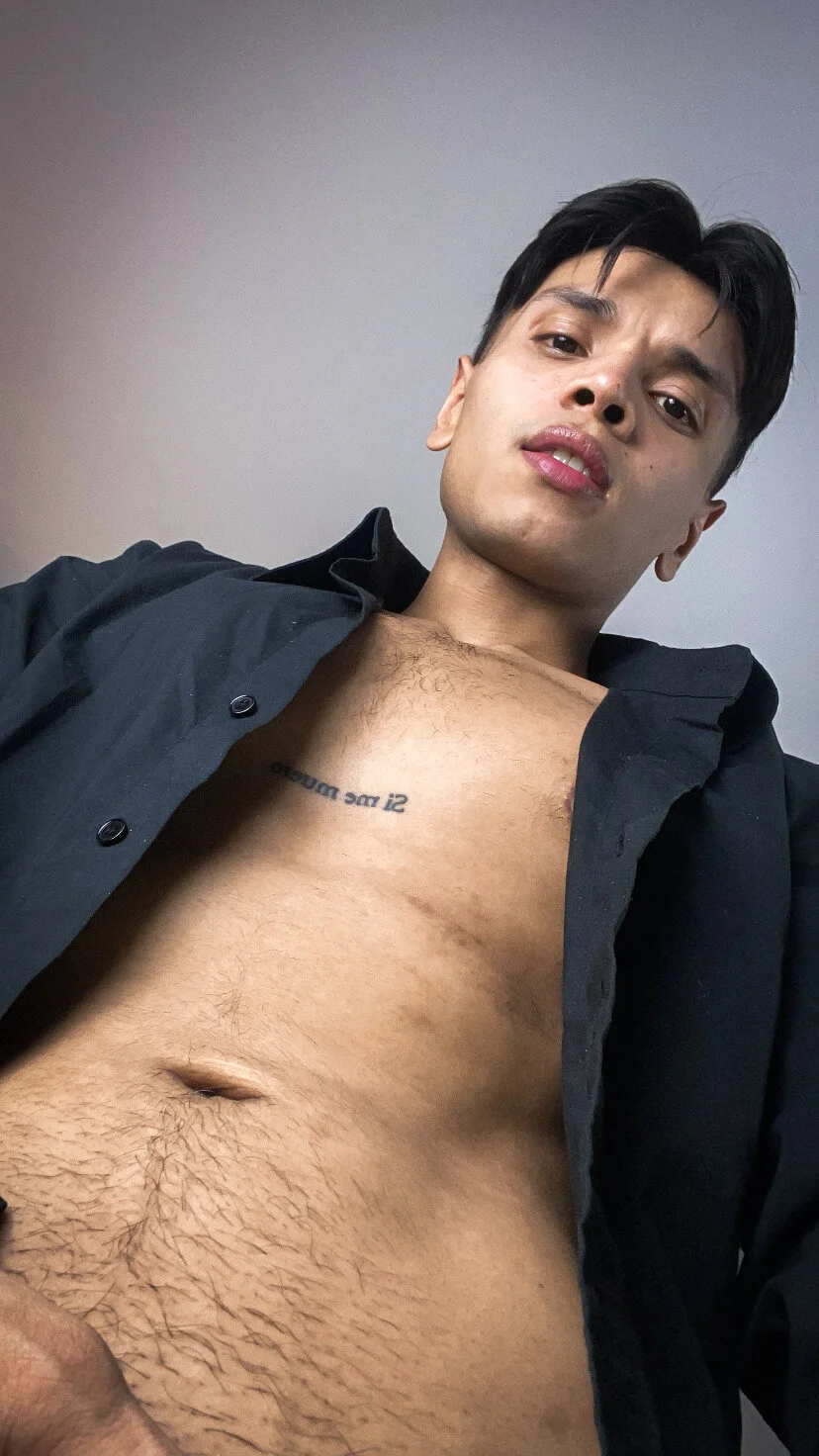 Alejandroo_Montenegro vampire boy 🧛 new look Foto 2