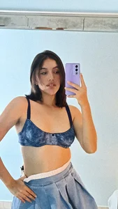 VENUSGREYS1 CUTE WOMAN Foto 3