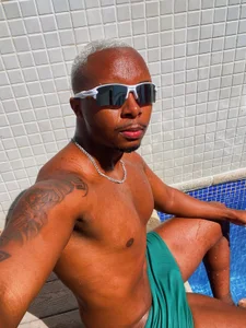 Th_grayson's XXX Nude Photo 5