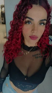 suki_hentai Public Foto