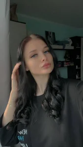 SkinyJoys Public รูป 