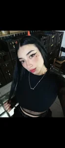 _weird_sativa Casual Pic 2