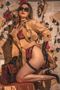 sweetty_paulina The desire is here, in each curve, between petals and open pages. Pic 6