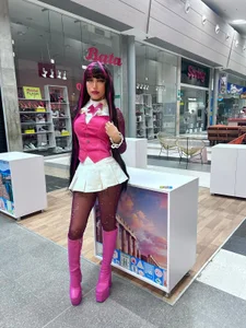 Elodieth_007 Draculaura mode🧛‍♀️🖤 Pic 5