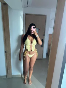 tracycum If you like the color yellow, leave me a like slika 5