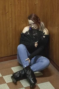 LindaDaemonX Linda - plain clothes pics Immagine  8