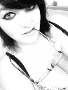 onyx_97's XXX Nude Photo 6