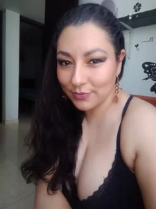 sakotodikaのLindaの 7枚の写真