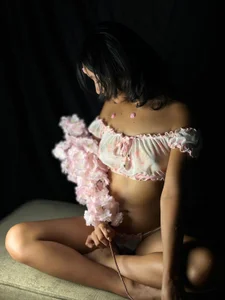 Real_virgin_Pussy I will be your Valentine's gift Pic 3