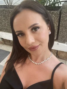 EmilyNovaa Public صورة واحدة|EmilyNovaa Public صورتان|EmilyNovaa Public  5 صور|EmilyNovaa Public  5 صورة