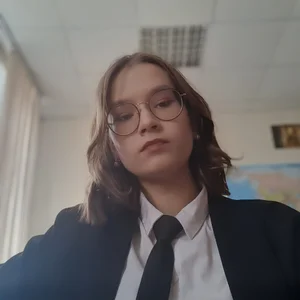 LinnGee Public Pic 6