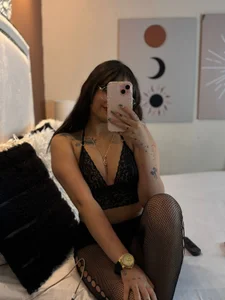 PamelaScot not fit to forget me Gambar 2