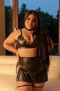 naatashamendozaa First photos of 2024💖 사진