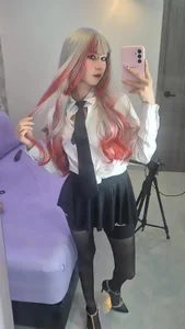 NEZUKO_MITSURI Don't look under my skirt Senpai 🙈 Pic 4