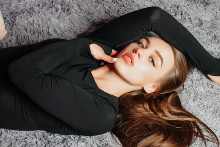 SaraCros Lovely Pic 5