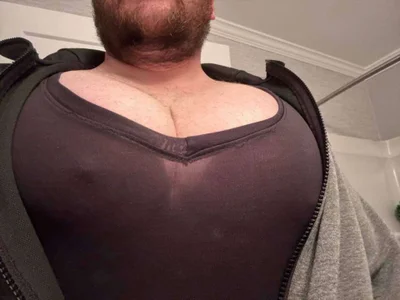 hugemanbreasts Huge boobies Poză 6