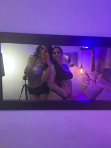 AMMBER_HONEY Public slika