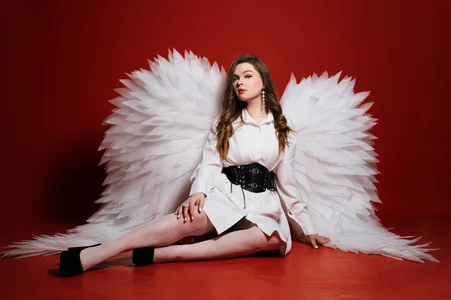 CrystalLyonsFor the Lovers图片 2