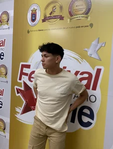 CaydensmitのConocemeの 2枚の写真