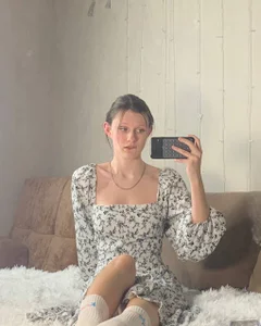 continued in the album for the fan club de RoxyHerena  8 photos