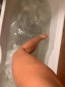 MY LEGS MMMM od Mari69Juana  3 snímek