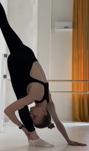 LeyaJohnson Public Billede 7