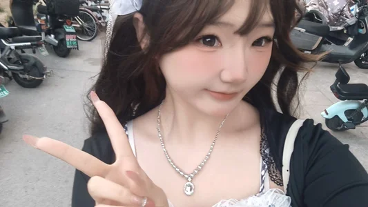 momo-5952 一些可爱的自拍照~ Pic 2