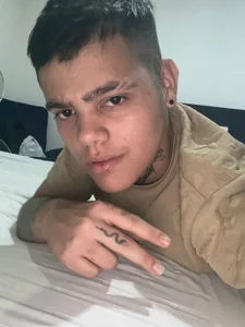 samael_betancurtcorrupt me🤤 Bild