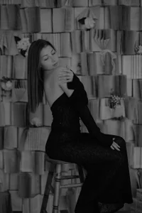 BrittGupton Black & white Billede 2