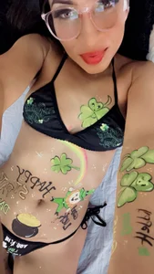Naughty__Mom Happy St. Patrick's Day 🥳☘️🍻 Hình