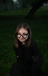 luna_young Public Pic