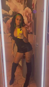 PrincessKryptonite 💚 Bilde 4