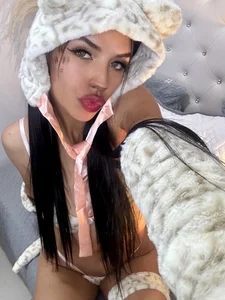 zoe_sexy_latin_19 Welcome ❤️ Pic 5