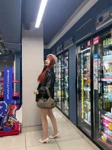 In the supermarket!🛒🏪 de SaharaKramer  3 Imagens