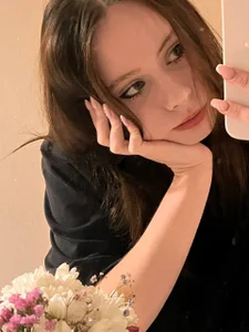 Molly_stee Public Gambar