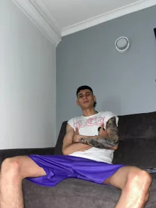 BryanGrey__ Public Bilde 2