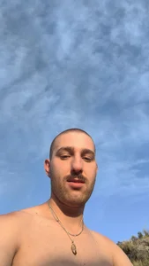 straightdude99Public Bild 3