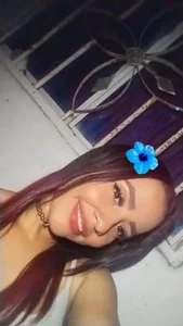 alexaa_gibson1 Public Pic 4