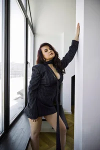 SashaSame Public Pic 3