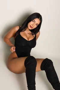 naomygomez_ Public Foto