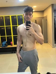 bbbeachboy Gym  3টি ছবি