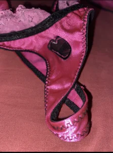 TheReticent_ Thong รูป  2