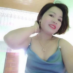 SexyQueen99 Public Pic 6