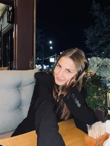 Public de Clovertrue Foto 2