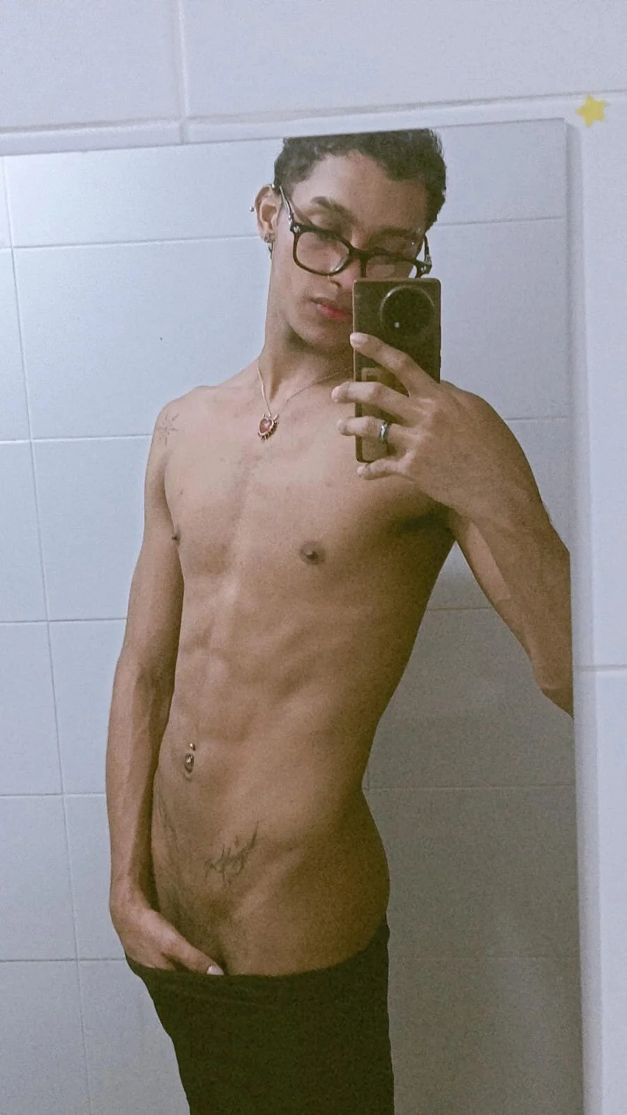 Ảnh Thịnh Hành của drako18_ 7443