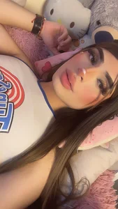 Iam_Emiily_ Lola bunny Pic 4