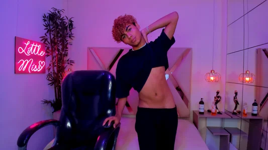 do you like it? 😉😛 de Anyelo_Twink  2 Imagens