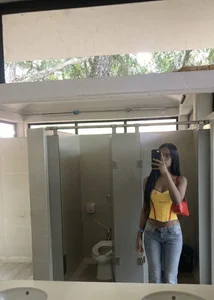 horny_brii Bri Pic 2