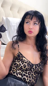 Melissa_Fane I'll be your leopard Pic 6