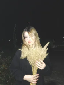 linda_more Public Pic 4